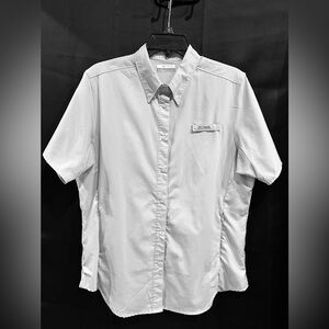 Columbia Women’s Gray PFG Omni Shade Shirt Size Large Snap closure 28”